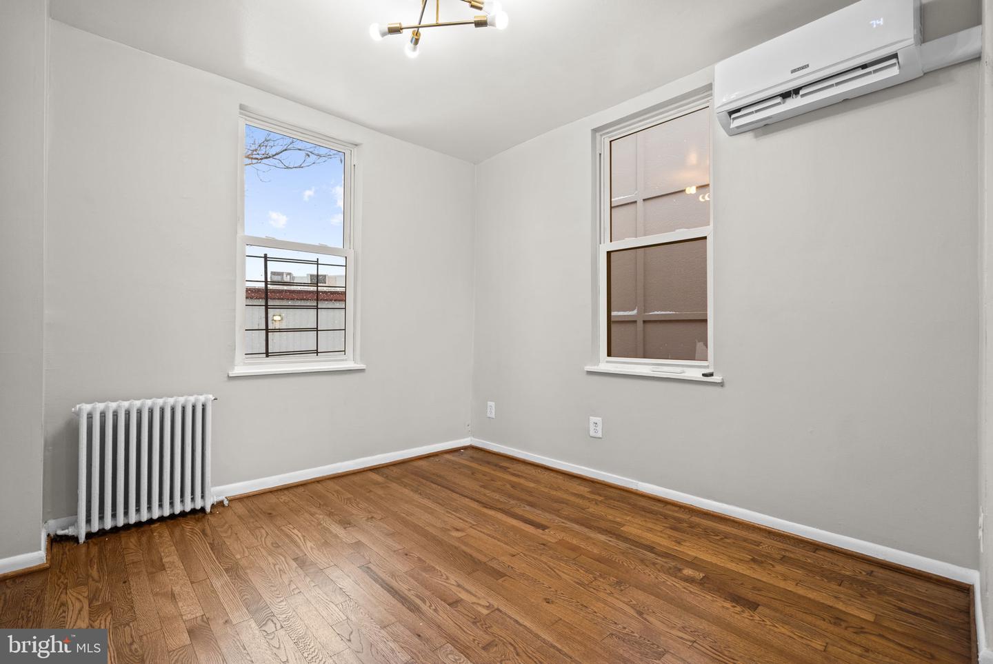 1848 CAPITOL AVE NE, WASHINGTON, District Of Columbia 20002, 3 Bedrooms Bedrooms, ,2 BathroomsBathrooms,Residential,For sale,1848 CAPITOL AVE NE,DCDC2234288 MLS # DCDC2234288