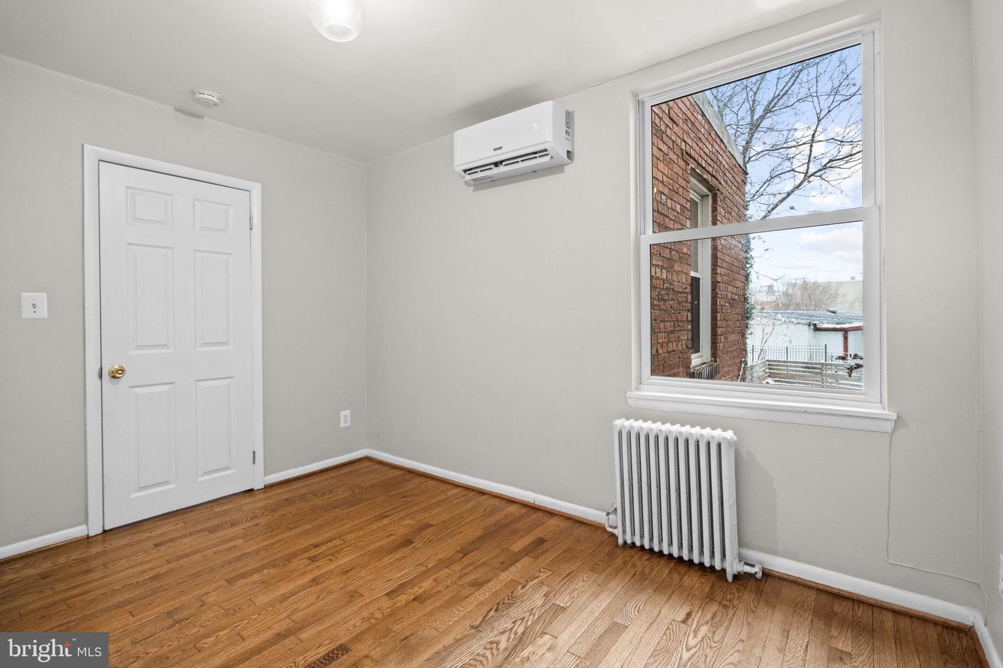 1848 CAPITOL AVE NE, WASHINGTON, District Of Columbia 20002, 3 Bedrooms Bedrooms, ,2 BathroomsBathrooms,Residential,For sale,1848 CAPITOL AVE NE,DCDC2234288 MLS # DCDC2234288