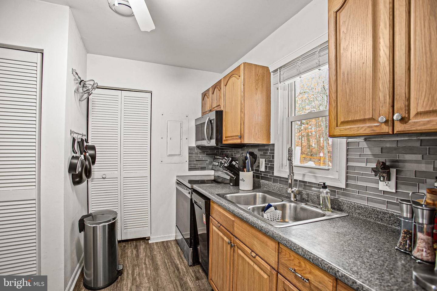 10400 HILLSIDE LN, FREDERICKSBURG, Virginia 22408, 3 Bedrooms Bedrooms, ,2 BathroomsBathrooms,Residential,For sale,10400 HILLSIDE LN,VASP2038046 MLS # VASP2038046