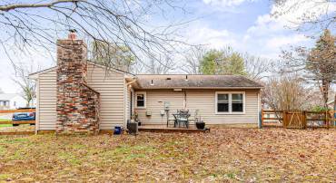 10400 HILLSIDE LN, FREDERICKSBURG, Virginia 22408, 3 Bedrooms Bedrooms, ,2 BathroomsBathrooms,Residential,For sale,10400 HILLSIDE LN,VASP2038046 MLS # VASP2038046