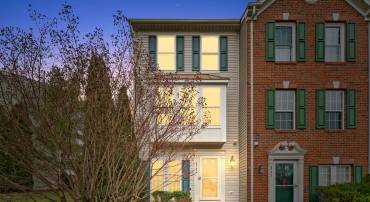 6741 STONE MAPLE TER, CENTREVILLE, Virginia 20121, 3 Bedrooms Bedrooms, ,2 BathroomsBathrooms,Residential,For sale,6741 STONE MAPLE TER,VAFX2281982 MLS # VAFX2281982