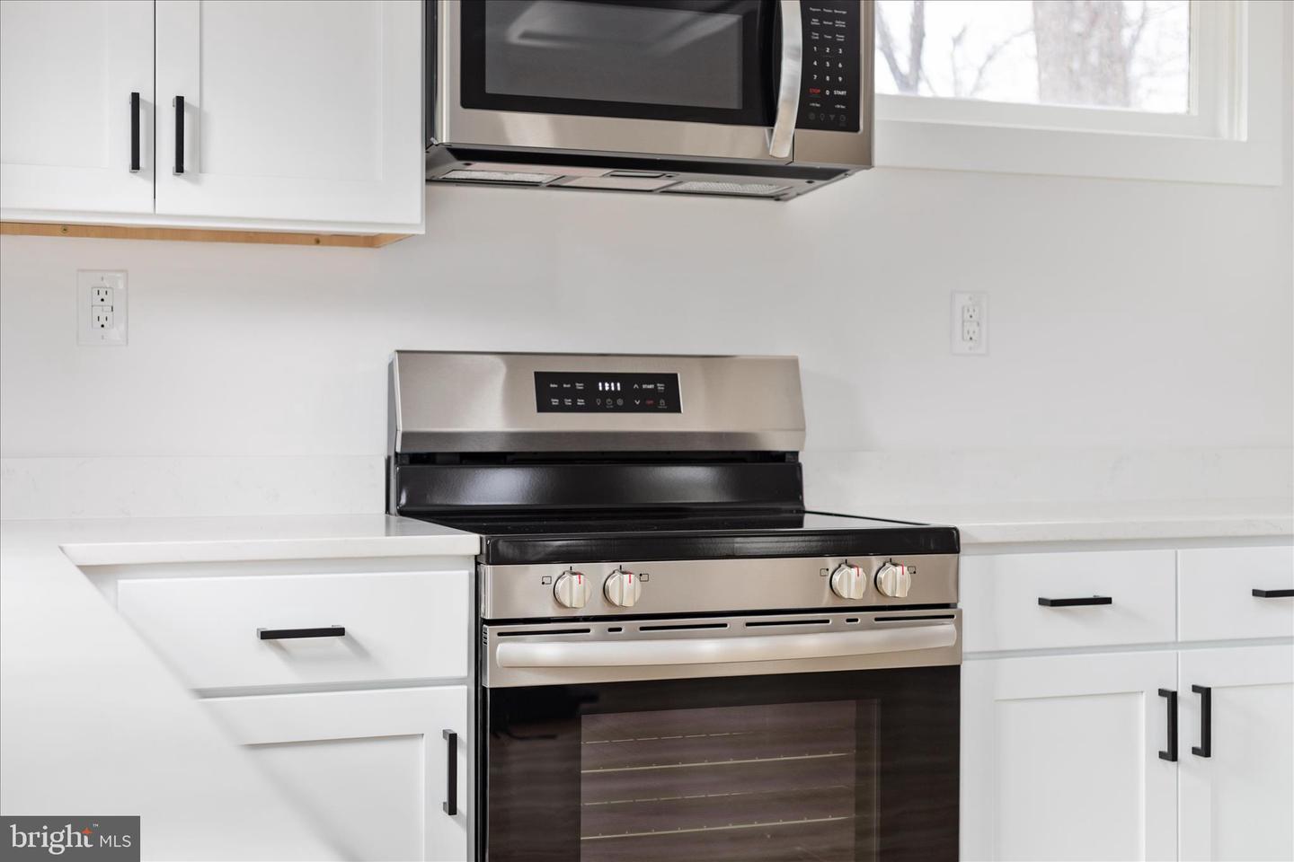 139 NEZ PERCE WAY, CHESTER GAP, Virginia 22623, 3 Bedrooms Bedrooms, ,2 BathroomsBathrooms,Residential,For sale,139 NEZ PERCE WAY,VARP2002424 MLS # VARP2002424