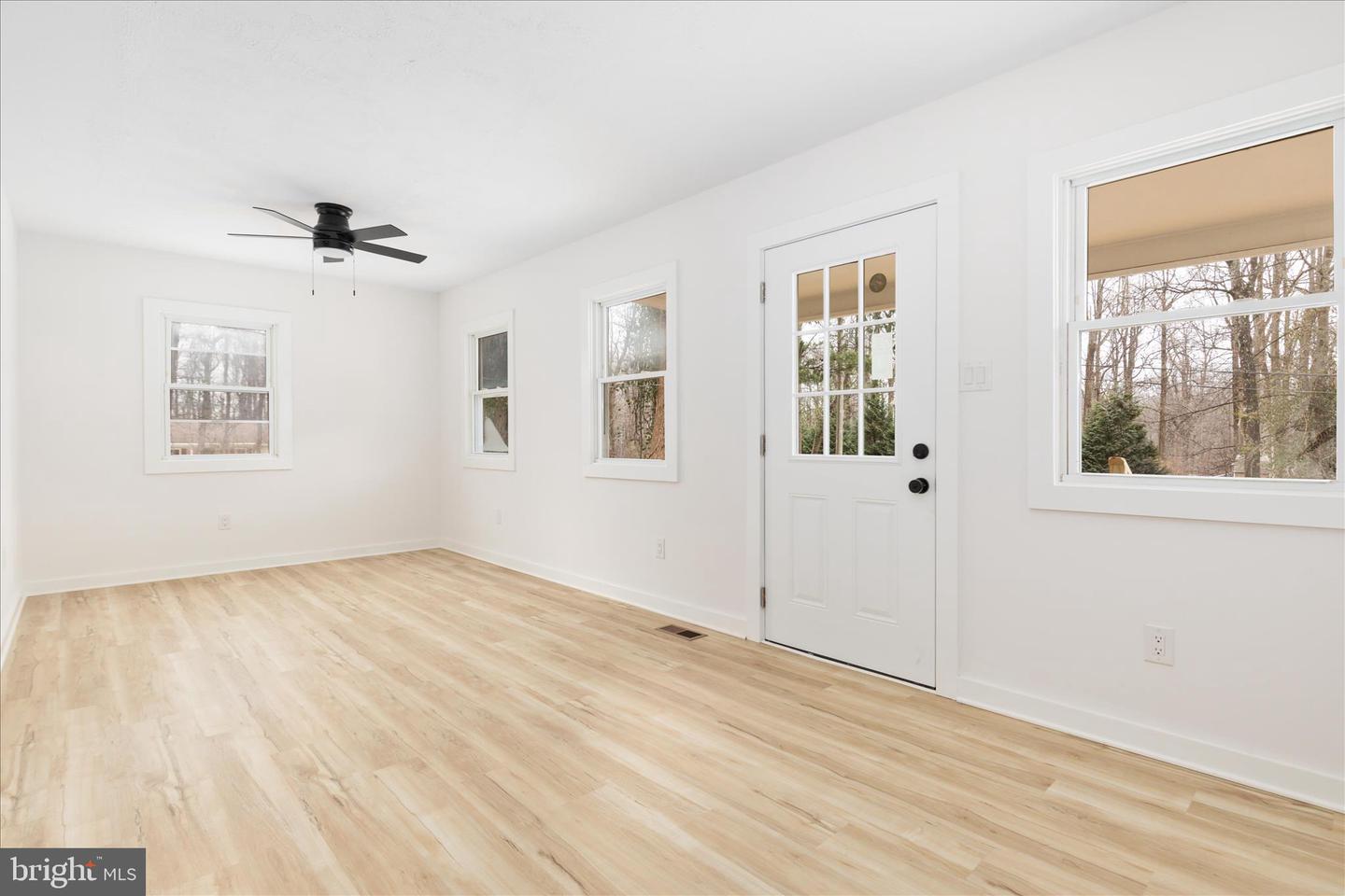 139 NEZ PERCE WAY, CHESTER GAP, Virginia 22623, 3 Bedrooms Bedrooms, ,2 BathroomsBathrooms,Residential,For sale,139 NEZ PERCE WAY,VARP2002424 MLS # VARP2002424