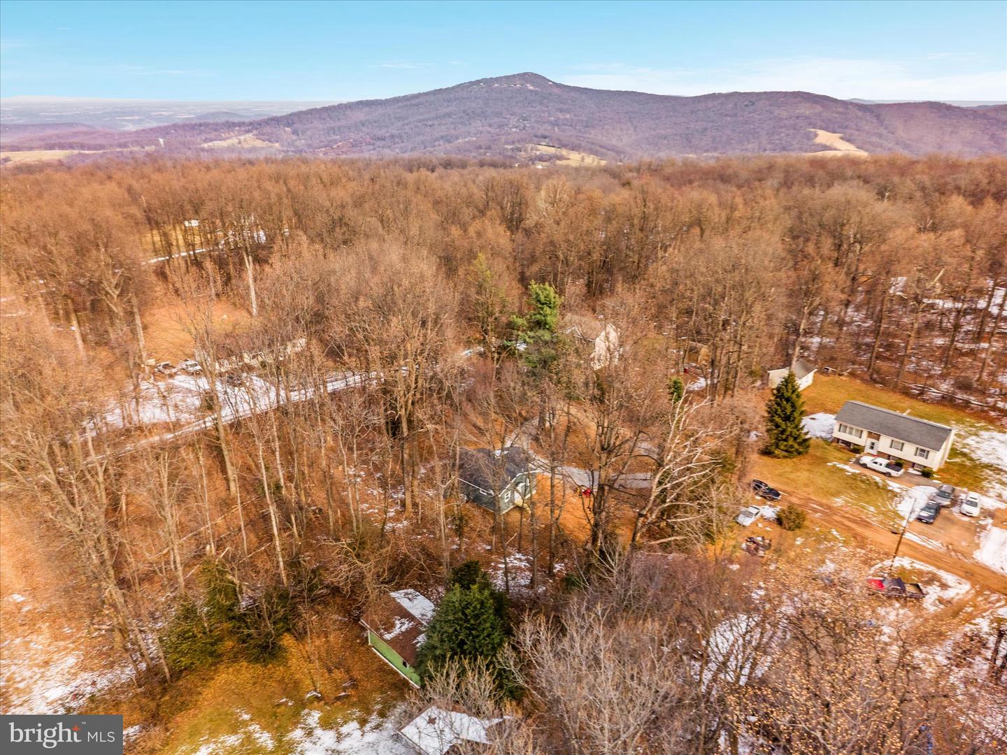 139 NEZ PERCE WAY, CHESTER GAP, Virginia 22623, 3 Bedrooms Bedrooms, ,2 BathroomsBathrooms,Residential,For sale,139 NEZ PERCE WAY,VARP2002424 MLS # VARP2002424