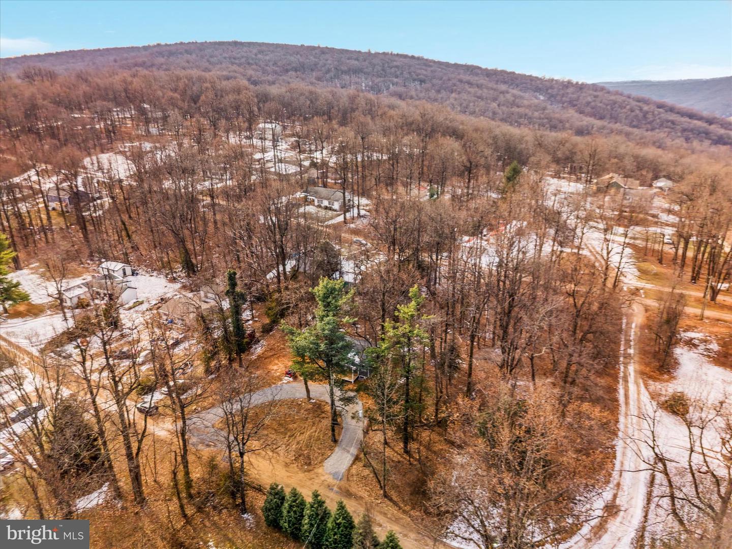 139 NEZ PERCE WAY, CHESTER GAP, Virginia 22623, 3 Bedrooms Bedrooms, ,2 BathroomsBathrooms,Residential,For sale,139 NEZ PERCE WAY,VARP2002424 MLS # VARP2002424