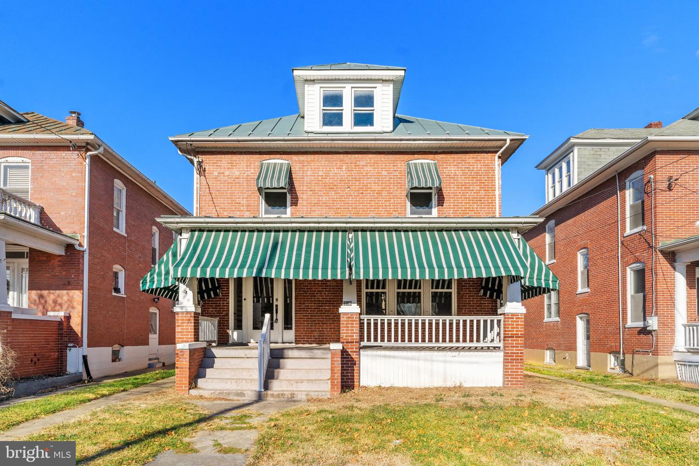 318 E PICCADILLY ST, WINCHESTER, Virginia 22601, 4 Bedrooms Bedrooms, ,1 BathroomBathrooms,Residential,For sale,318 E PICCADILLY ST,VAWI2009582 MLS # VAWI2009582 318 E PICCADILLY ST, WINCHESTER, Virginia 22601, 4 Bedrooms Bedrooms, ,1 BathroomBathrooms,Residential,For sale,318 E PICCADILLY ST,VAWI2009582 MLS # VAWI2009582