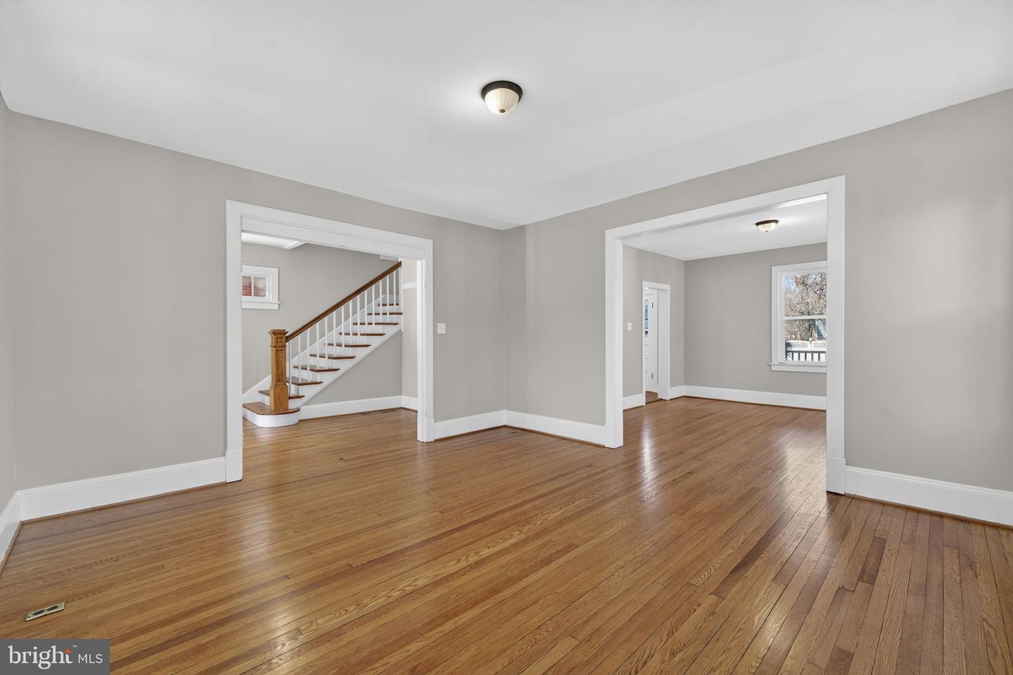 318 E PICCADILLY ST, WINCHESTER, Virginia 22601, 4 Bedrooms Bedrooms, ,1 BathroomBathrooms,Residential,For sale,318 E PICCADILLY ST,VAWI2009582 MLS # VAWI2009582 318 E PICCADILLY ST, WINCHESTER, Virginia 22601, 4 Bedrooms Bedrooms, ,1 BathroomBathrooms,Residential,For sale,318 E PICCADILLY ST,VAWI2009582 MLS # VAWI2009582