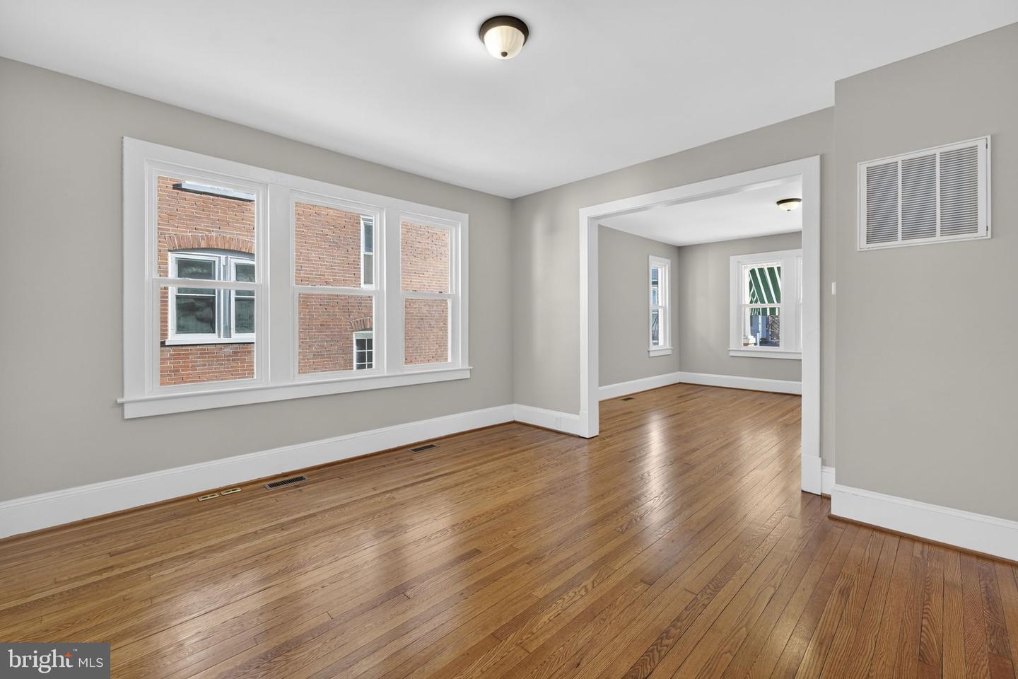 318 E PICCADILLY ST, WINCHESTER, Virginia 22601, 4 Bedrooms Bedrooms, ,1 BathroomBathrooms,Residential,For sale,318 E PICCADILLY ST,VAWI2009582 MLS # VAWI2009582 318 E PICCADILLY ST, WINCHESTER, Virginia 22601, 4 Bedrooms Bedrooms, ,1 BathroomBathrooms,Residential,For sale,318 E PICCADILLY ST,VAWI2009582 MLS # VAWI2009582