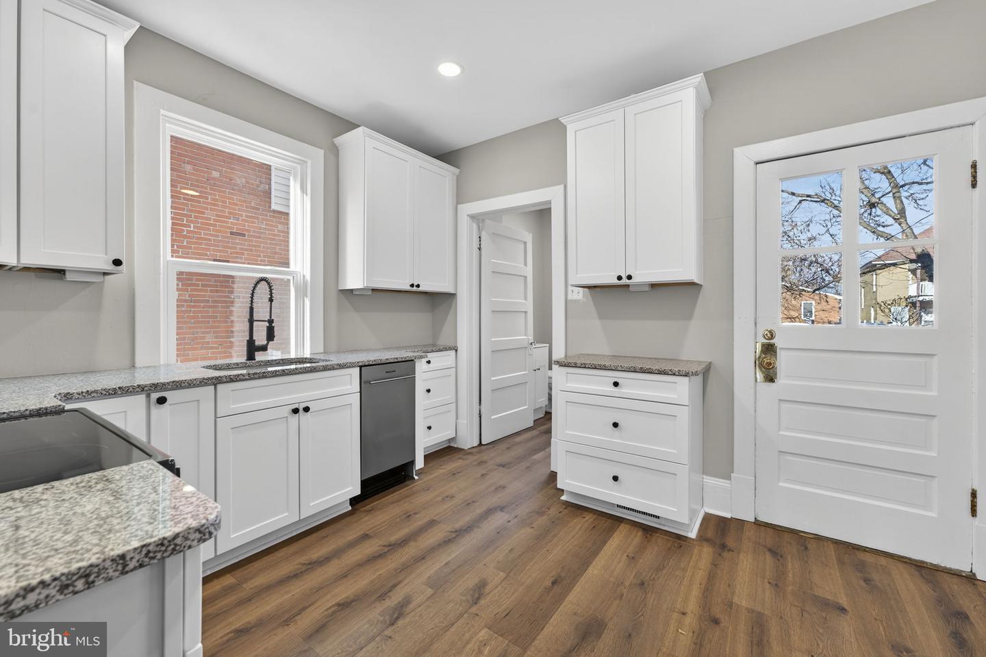 318 E PICCADILLY ST, WINCHESTER, Virginia 22601, 4 Bedrooms Bedrooms, ,1 BathroomBathrooms,Residential,For sale,318 E PICCADILLY ST,VAWI2009582 MLS # VAWI2009582 318 E PICCADILLY ST, WINCHESTER, Virginia 22601, 4 Bedrooms Bedrooms, ,1 BathroomBathrooms,Residential,For sale,318 E PICCADILLY ST,VAWI2009582 MLS # VAWI2009582