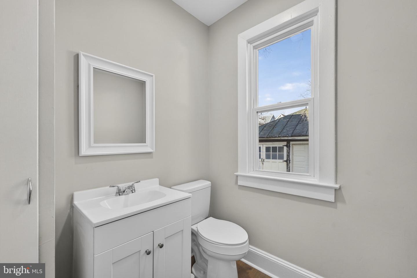 318 E PICCADILLY ST, WINCHESTER, Virginia 22601, 4 Bedrooms Bedrooms, ,1 BathroomBathrooms,Residential,For sale,318 E PICCADILLY ST,VAWI2009582 MLS # VAWI2009582 318 E PICCADILLY ST, WINCHESTER, Virginia 22601, 4 Bedrooms Bedrooms, ,1 BathroomBathrooms,Residential,For sale,318 E PICCADILLY ST,VAWI2009582 MLS # VAWI2009582