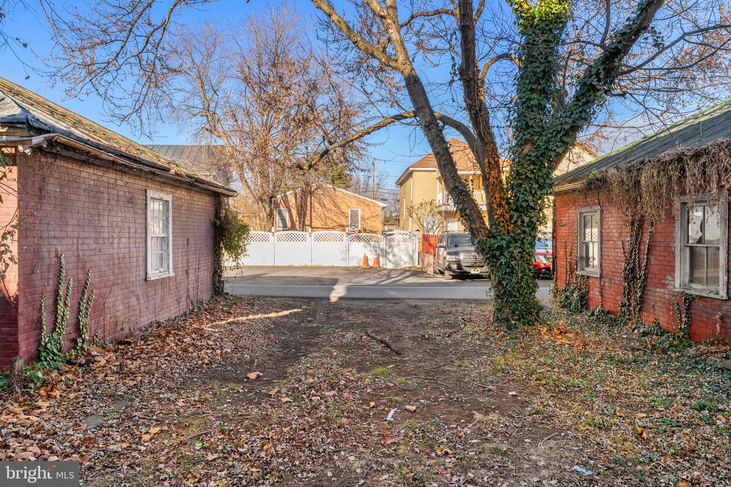 318 E PICCADILLY ST, WINCHESTER, Virginia 22601, 4 Bedrooms Bedrooms, ,1 BathroomBathrooms,Residential,For sale,318 E PICCADILLY ST,VAWI2009582 MLS # VAWI2009582 318 E PICCADILLY ST, WINCHESTER, Virginia 22601, 4 Bedrooms Bedrooms, ,1 BathroomBathrooms,Residential,For sale,318 E PICCADILLY ST,VAWI2009582 MLS # VAWI2009582