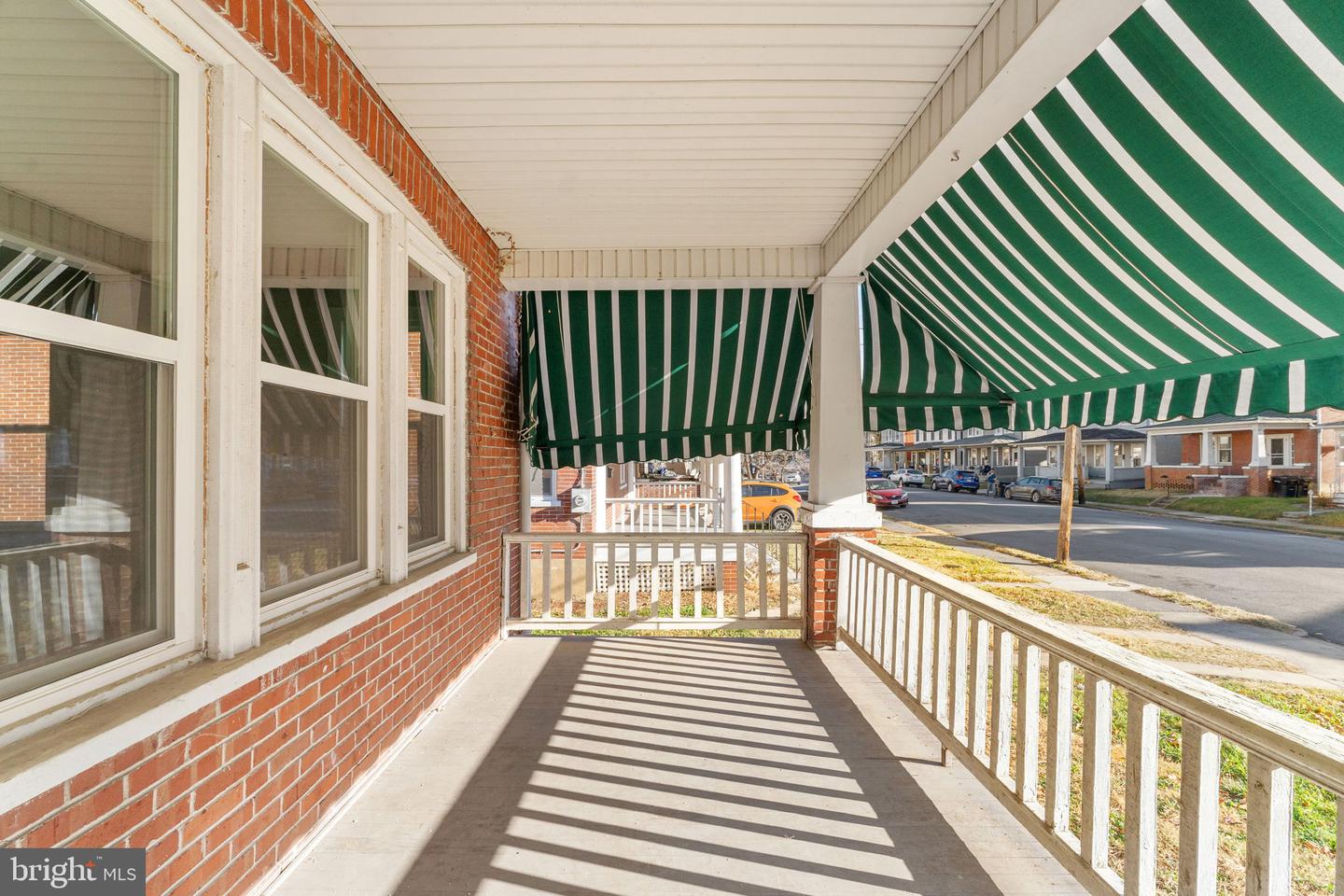 318 E PICCADILLY ST, WINCHESTER, Virginia 22601, 4 Bedrooms Bedrooms, ,1 BathroomBathrooms,Residential,For sale,318 E PICCADILLY ST,VAWI2009582 MLS # VAWI2009582 318 E PICCADILLY ST, WINCHESTER, Virginia 22601, 4 Bedrooms Bedrooms, ,1 BathroomBathrooms,Residential,For sale,318 E PICCADILLY ST,VAWI2009582 MLS # VAWI2009582