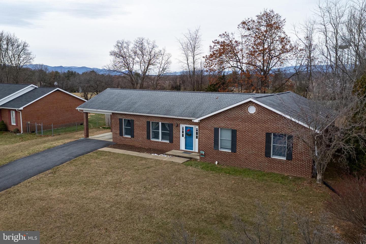11 INDEPENDENCE DR, LURAY, Virginia 22835, 3 Bedrooms Bedrooms, ,2 BathroomsBathrooms,Residential,For sale,11 INDEPENDENCE DR,VAPA2005708 MLS # VAPA2005708 11 INDEPENDENCE DR, LURAY, Virginia 22835, 3 Bedrooms Bedrooms, ,2 BathroomsBathrooms,Residential,For sale,11 INDEPENDENCE DR,VAPA2005708 MLS # VAPA2005708
