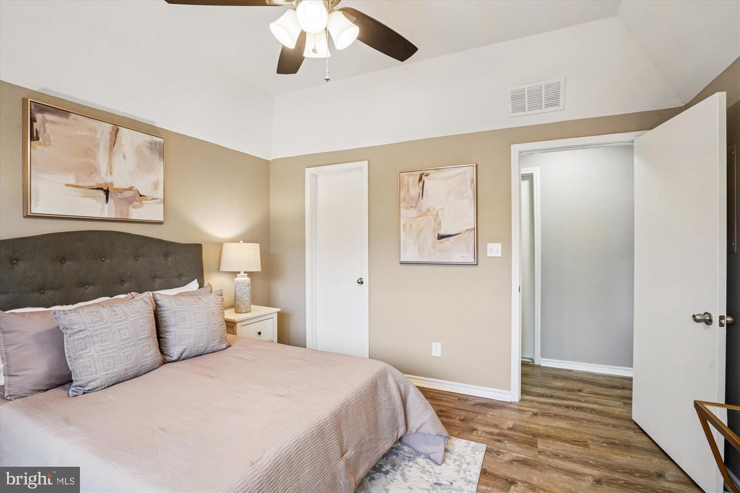 12162 PENDERVIEW LN #1623, FAIRFAX, Virginia 22033, 1 Bedroom Bedrooms, ,1 BathroomBathrooms,Residential,For sale,12162 PENDERVIEW LN #1623,VAFX2281828 MLS # VAFX2281828