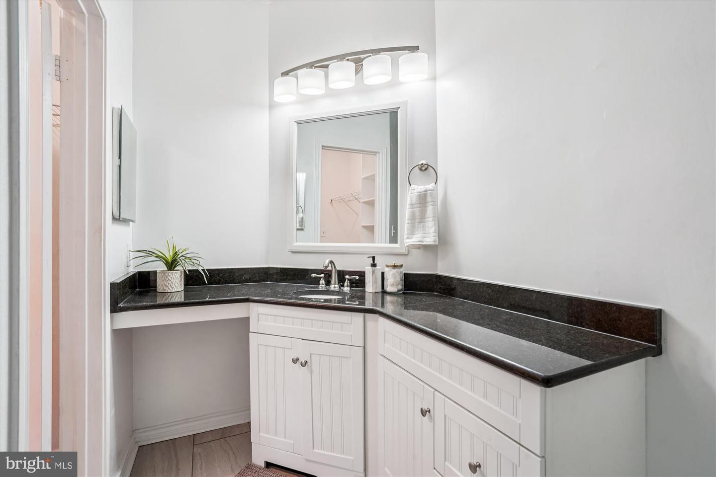 12162 PENDERVIEW LN #1623, FAIRFAX, Virginia 22033, 1 Bedroom Bedrooms, ,1 BathroomBathrooms,Residential,For sale,12162 PENDERVIEW LN #1623,VAFX2281828 MLS # VAFX2281828