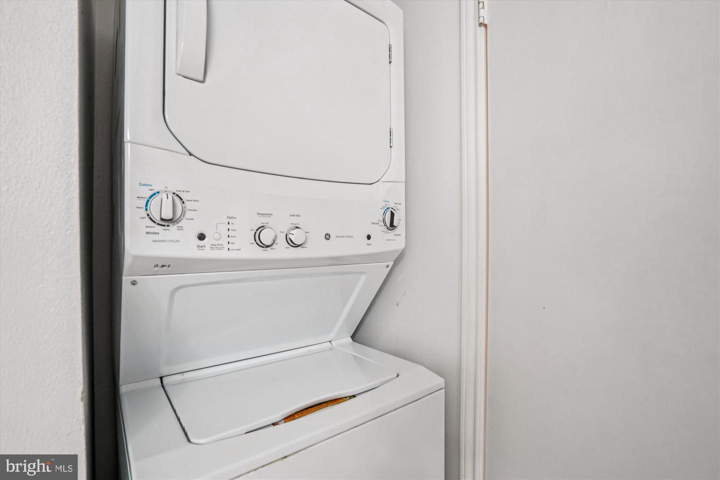 12162 PENDERVIEW LN #1623, FAIRFAX, Virginia 22033, 1 Bedroom Bedrooms, ,1 BathroomBathrooms,Residential,For sale,12162 PENDERVIEW LN #1623,VAFX2281828 MLS # VAFX2281828