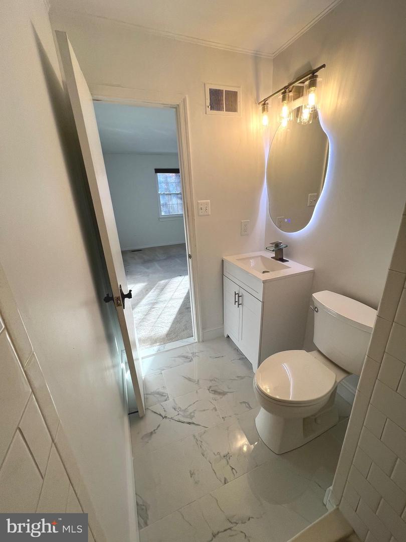 5907 WOOD SORRELS CT, BURKE, Virginia 22015, 3 Bedrooms Bedrooms, ,3 BathroomsBathrooms,Residential,For sale,5907 WOOD SORRELS CT,VAFX2281834 MLS # VAFX2281834