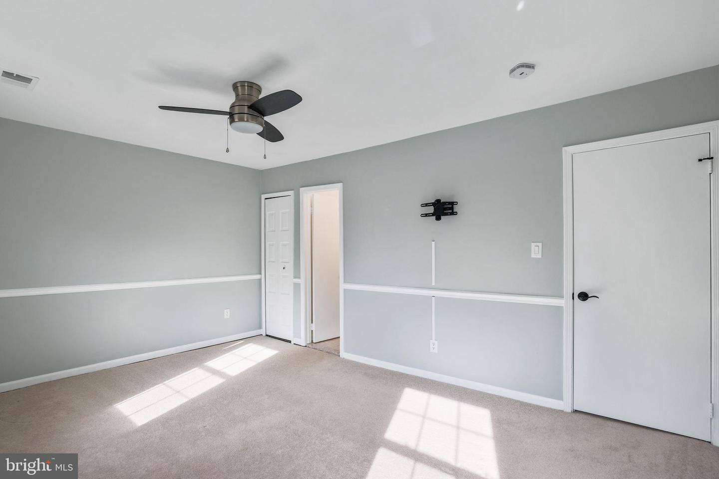 9523 CHERRY OAK CT, BURKE, Virginia 22015, 3 Bedrooms Bedrooms, ,2 BathroomsBathrooms,Residential,For sale,9523 CHERRY OAK CT,VAFX2281990 MLS # VAFX2281990