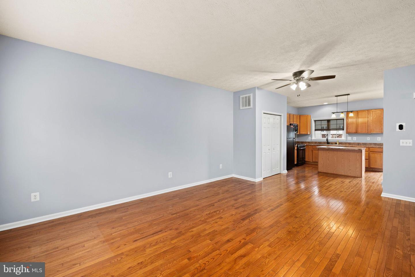 205 TRADEWINDS TER, STAFFORD, Virginia 22554, 3 Bedrooms Bedrooms, 7 Rooms Rooms,2 BathroomsBathrooms,Residential,For sale,205 TRADEWINDS TER,VAST2044642 MLS # VAST2044642