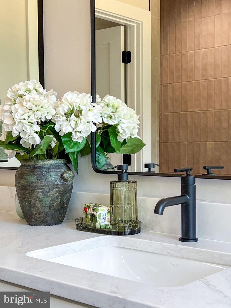 3044 CLEARVIEW FARM LN, WARRENTON, Virginia 20186, 5 Bedrooms Bedrooms, 18 Rooms Rooms,3 BathroomsBathrooms,Residential,For sale,3044 CLEARVIEW FARM LN,VAFQ2019884 MLS # VAFQ2019884 3044 CLEARVIEW FARM LN, WARRENTON, Virginia 20186, 5 Bedrooms Bedrooms, 18 Rooms Rooms,3 BathroomsBathrooms,Residential,For sale,3044 CLEARVIEW FARM LN,VAFQ2019884 MLS # VAFQ2019884