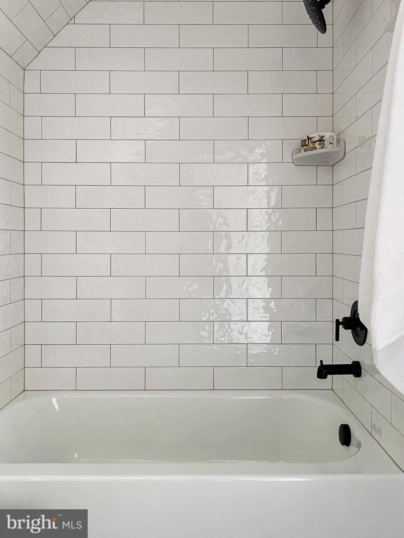 3044 CLEARVIEW FARM LN, WARRENTON, Virginia 20186, 5 Bedrooms Bedrooms, 18 Rooms Rooms,3 BathroomsBathrooms,Residential,For sale,3044 CLEARVIEW FARM LN,VAFQ2019884 MLS # VAFQ2019884 3044 CLEARVIEW FARM LN, WARRENTON, Virginia 20186, 5 Bedrooms Bedrooms, 18 Rooms Rooms,3 BathroomsBathrooms,Residential,For sale,3044 CLEARVIEW FARM LN,VAFQ2019884 MLS # VAFQ2019884