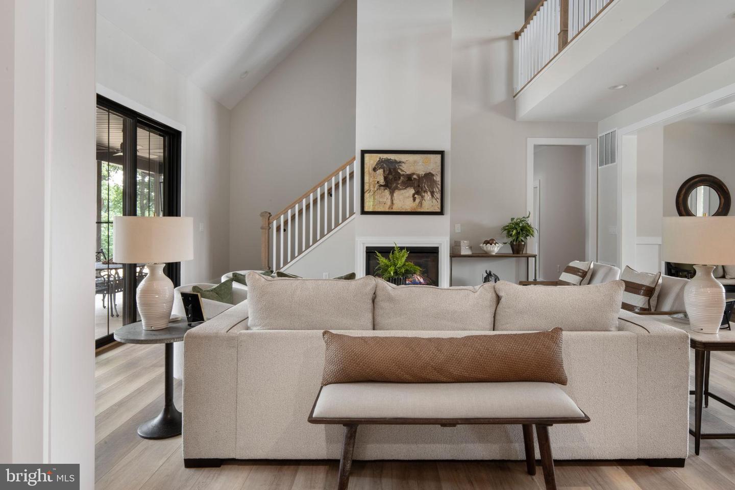 3044 CLEARVIEW FARM LN, WARRENTON, Virginia 20186, 5 Bedrooms Bedrooms, 18 Rooms Rooms,3 BathroomsBathrooms,Residential,For sale,3044 CLEARVIEW FARM LN,VAFQ2019884 MLS # VAFQ2019884 3044 CLEARVIEW FARM LN, WARRENTON, Virginia 20186, 5 Bedrooms Bedrooms, 18 Rooms Rooms,3 BathroomsBathrooms,Residential,For sale,3044 CLEARVIEW FARM LN,VAFQ2019884 MLS # VAFQ2019884