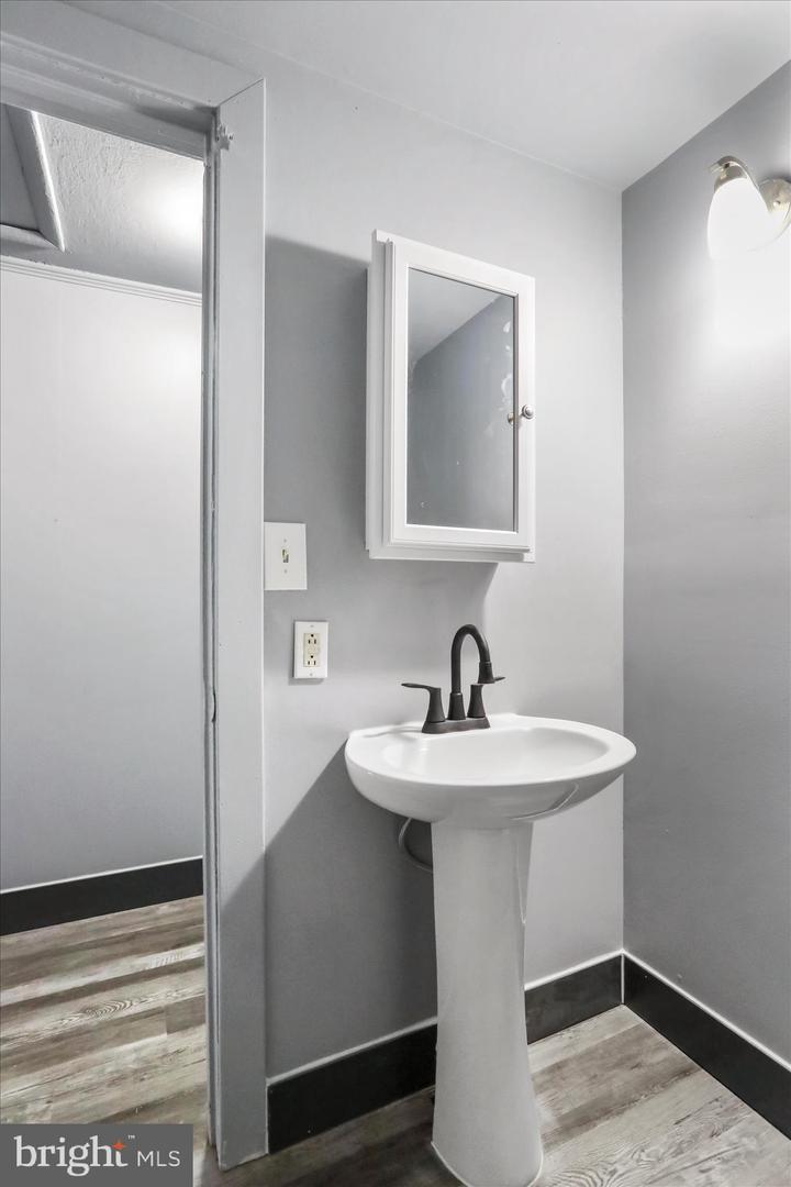 130 WHITE OAK RD, WHITE POST, Virginia 22663, 4 Bedrooms Bedrooms, 10 Rooms Rooms,2 BathroomsBathrooms,Residential,For sale,130 WHITE OAK RD,VAFV2038402 MLS # VAFV2038402 130 WHITE OAK RD, WHITE POST, Virginia 22663, 4 Bedrooms Bedrooms, 10 Rooms Rooms,2 BathroomsBathrooms,Residential,For sale,130 WHITE OAK RD,VAFV2038402 MLS # VAFV2038402