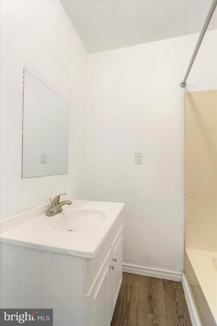 130 WHITE OAK RD, WHITE POST, Virginia 22663, 4 Bedrooms Bedrooms, 10 Rooms Rooms,2 BathroomsBathrooms,Residential,For sale,130 WHITE OAK RD,VAFV2038402 MLS # VAFV2038402 130 WHITE OAK RD, WHITE POST, Virginia 22663, 4 Bedrooms Bedrooms, 10 Rooms Rooms,2 BathroomsBathrooms,Residential,For sale,130 WHITE OAK RD,VAFV2038402 MLS # VAFV2038402