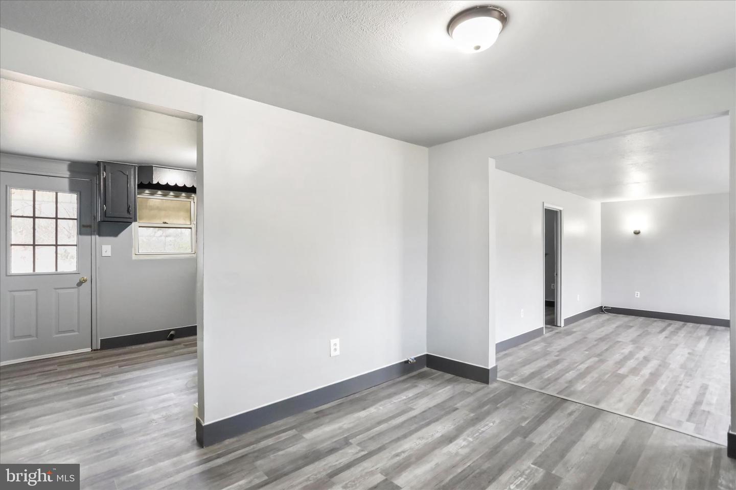 130 WHITE OAK RD, WHITE POST, Virginia 22663, 4 Bedrooms Bedrooms, 10 Rooms Rooms,2 BathroomsBathrooms,Residential,For sale,130 WHITE OAK RD,VAFV2038402 MLS # VAFV2038402 130 WHITE OAK RD, WHITE POST, Virginia 22663, 4 Bedrooms Bedrooms, 10 Rooms Rooms,2 BathroomsBathrooms,Residential,For sale,130 WHITE OAK RD,VAFV2038402 MLS # VAFV2038402