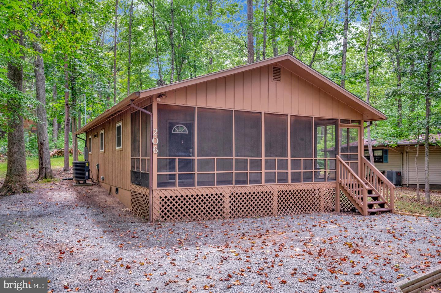 206 STRATFORD CIR, LOCUST GROVE, Virginia 22508, 3 Bedrooms Bedrooms, 4 Rooms Rooms,1 BathroomBathrooms,Residential,For sale,206 STRATFORD CIR,VAOR2012934 MLS # VAOR2012934 206 STRATFORD CIR, LOCUST GROVE, Virginia 22508, 3 Bedrooms Bedrooms, 4 Rooms Rooms,1 BathroomBathrooms,Residential,For sale,206 STRATFORD CIR,VAOR2012934 MLS # VAOR2012934