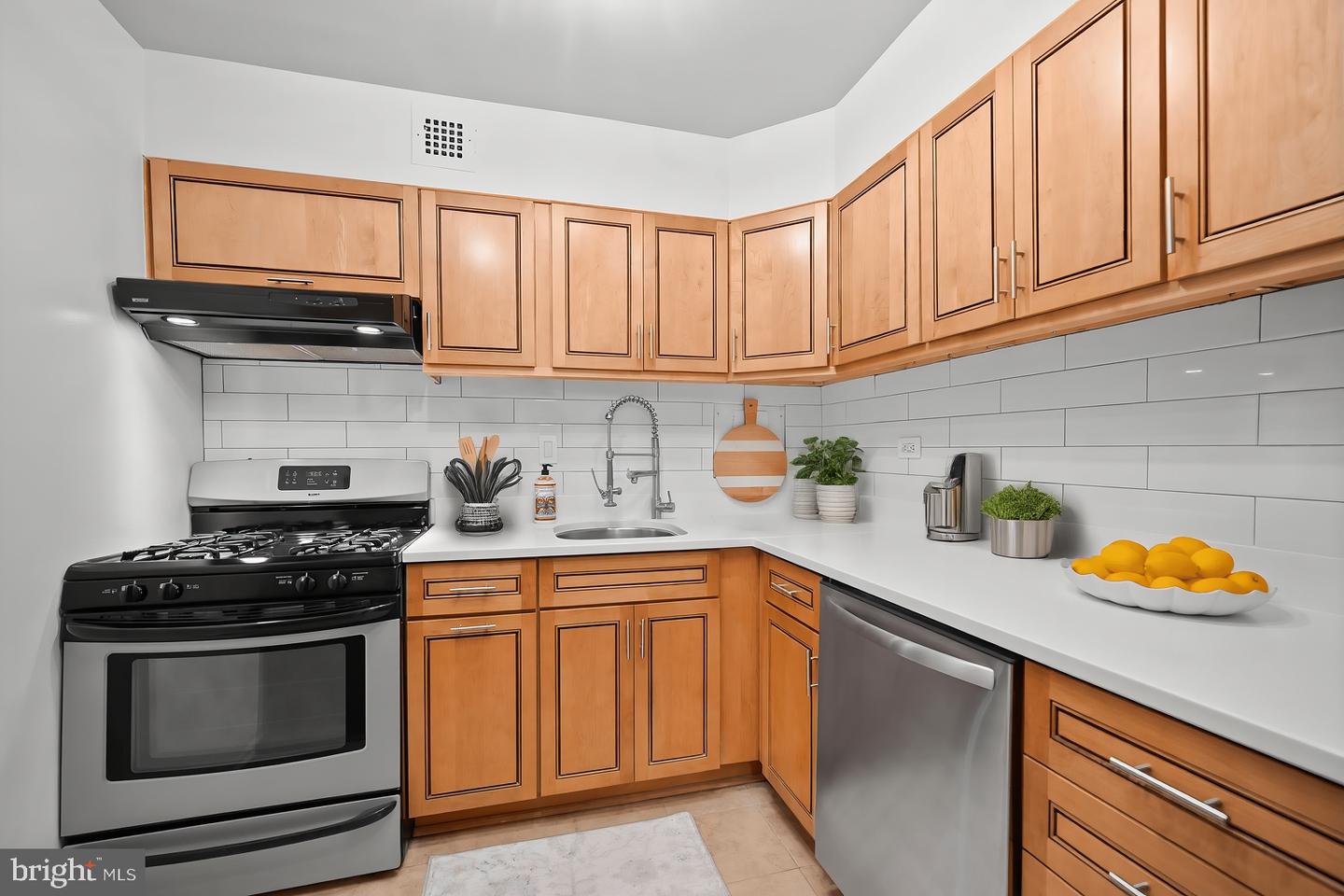 700 7TH ST SW #113, WASHINGTON, District Of Columbia 20024, 1 Bedroom Bedrooms, ,1 BathroomBathrooms,Residential,For sale,700 7TH ST SW #113,DCDC2234440 MLS # DCDC2234440 700 7TH ST SW #113, WASHINGTON, District Of Columbia 20024, 1 Bedroom Bedrooms, ,1 BathroomBathrooms,Residential,For sale,700 7TH ST SW #113,DCDC2234440 MLS # DCDC2234440