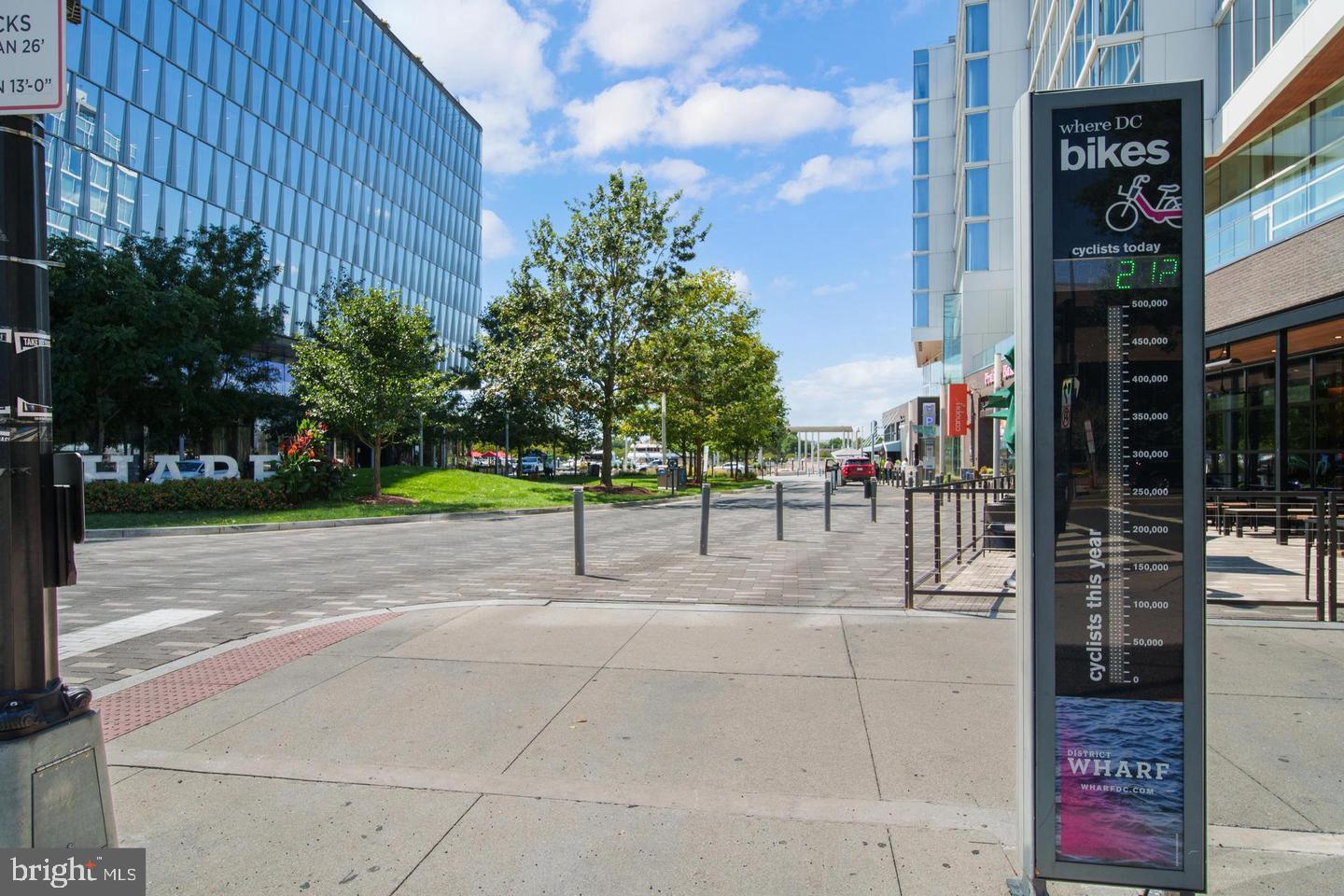 700 7TH ST SW #113, WASHINGTON, District Of Columbia 20024, 1 Bedroom Bedrooms, ,1 BathroomBathrooms,Residential,For sale,700 7TH ST SW #113,DCDC2234440 MLS # DCDC2234440 700 7TH ST SW #113, WASHINGTON, District Of Columbia 20024, 1 Bedroom Bedrooms, ,1 BathroomBathrooms,Residential,For sale,700 7TH ST SW #113,DCDC2234440 MLS # DCDC2234440