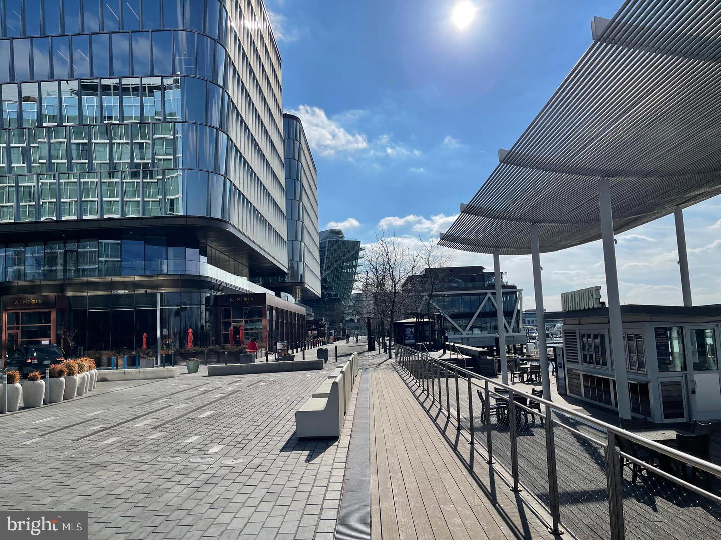 700 7TH ST SW #113, WASHINGTON, District Of Columbia 20024, 1 Bedroom Bedrooms, ,1 BathroomBathrooms,Residential,For sale,700 7TH ST SW #113,DCDC2234440 MLS # DCDC2234440 700 7TH ST SW #113, WASHINGTON, District Of Columbia 20024, 1 Bedroom Bedrooms, ,1 BathroomBathrooms,Residential,For sale,700 7TH ST SW #113,DCDC2234440 MLS # DCDC2234440