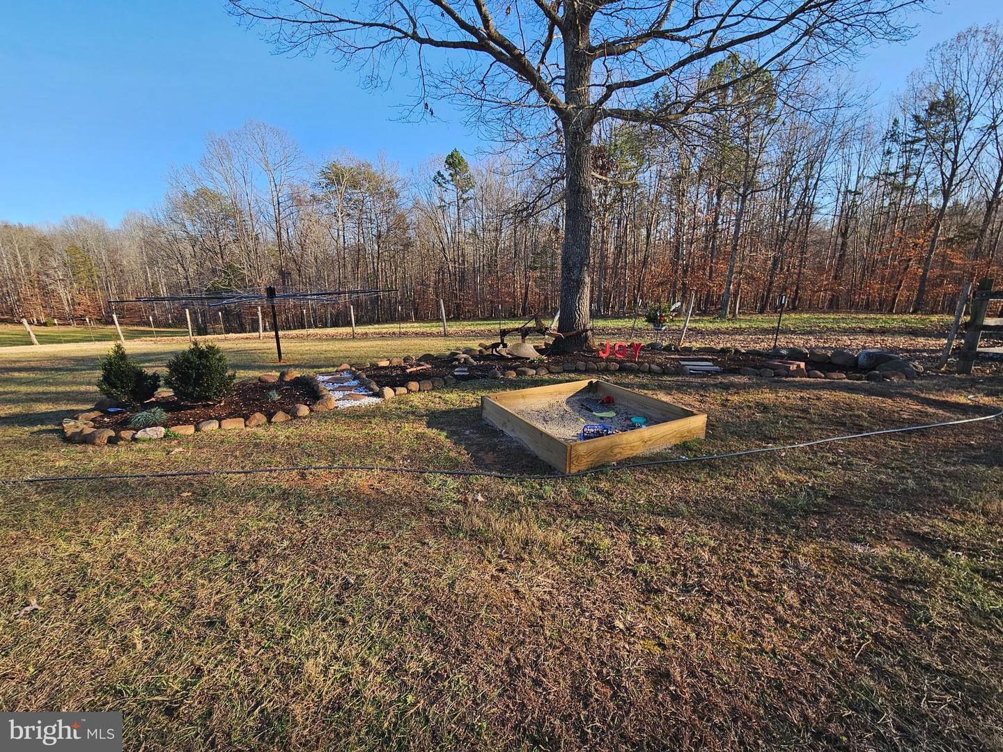 3814 S CONSTITUTION RTE, DILLWYN, Virginia 23936, 3 Bedrooms Bedrooms, 6 Rooms Rooms,1 BathroomBathrooms,Residential,For sale,3814 S CONSTITUTION RTE,VABH2000250 MLS # VABH2000250 3814 S CONSTITUTION RTE, DILLWYN, Virginia 23936, 3 Bedrooms Bedrooms, 6 Rooms Rooms,1 BathroomBathrooms,Residential,For sale,3814 S CONSTITUTION RTE,VABH2000250 MLS # VABH2000250