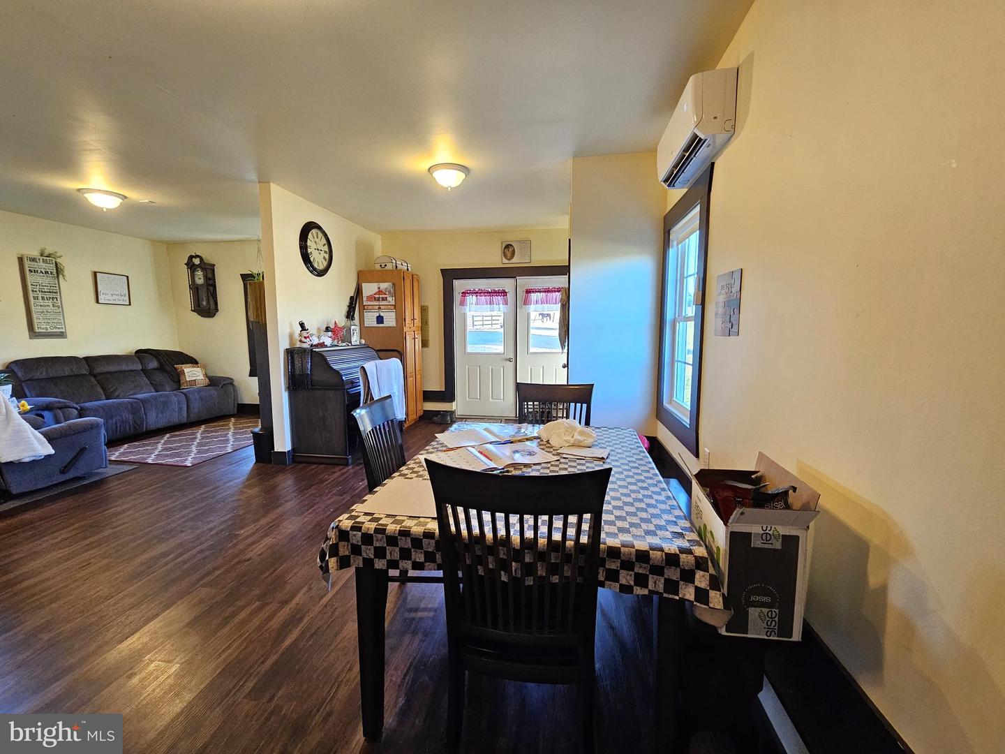 3814 S CONSTITUTION RTE, DILLWYN, Virginia 23936, 3 Bedrooms Bedrooms, 6 Rooms Rooms,1 BathroomBathrooms,Residential,For sale,3814 S CONSTITUTION RTE,VABH2000250 MLS # VABH2000250 3814 S CONSTITUTION RTE, DILLWYN, Virginia 23936, 3 Bedrooms Bedrooms, 6 Rooms Rooms,1 BathroomBathrooms,Residential,For sale,3814 S CONSTITUTION RTE,VABH2000250 MLS # VABH2000250