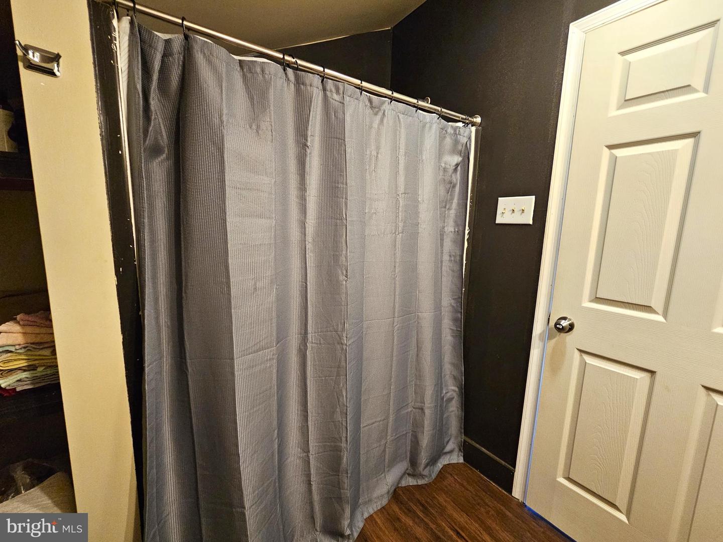 3814 S CONSTITUTION RTE, DILLWYN, Virginia 23936, 3 Bedrooms Bedrooms, 6 Rooms Rooms,1 BathroomBathrooms,Residential,For sale,3814 S CONSTITUTION RTE,VABH2000250 MLS # VABH2000250 3814 S CONSTITUTION RTE, DILLWYN, Virginia 23936, 3 Bedrooms Bedrooms, 6 Rooms Rooms,1 BathroomBathrooms,Residential,For sale,3814 S CONSTITUTION RTE,VABH2000250 MLS # VABH2000250