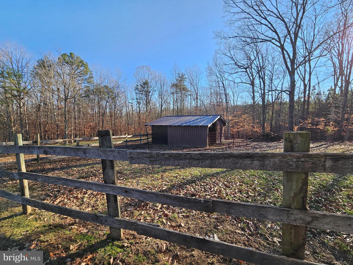 3814 S CONSTITUTION RTE, DILLWYN, Virginia 23936, 3 Bedrooms Bedrooms, 6 Rooms Rooms,1 BathroomBathrooms,Residential,For sale,3814 S CONSTITUTION RTE,VABH2000250 MLS # VABH2000250 3814 S CONSTITUTION RTE, DILLWYN, Virginia 23936, 3 Bedrooms Bedrooms, 6 Rooms Rooms,1 BathroomBathrooms,Residential,For sale,3814 S CONSTITUTION RTE,VABH2000250 MLS # VABH2000250