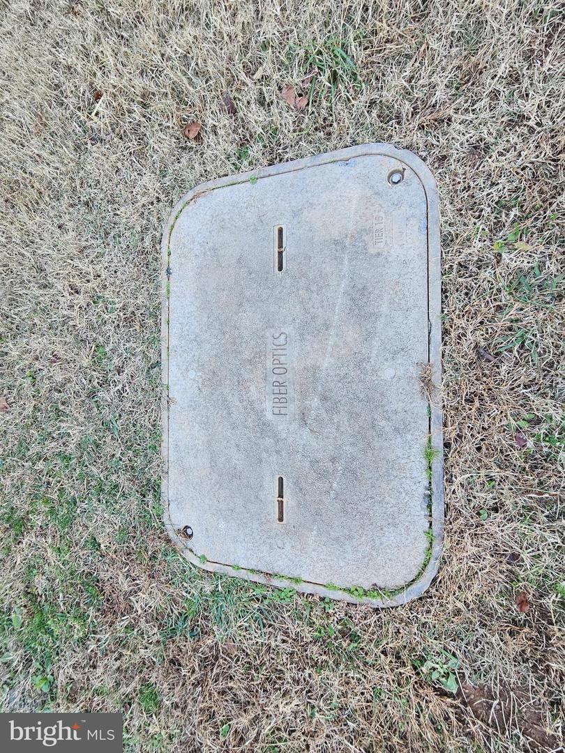 3814 S CONSTITUTION RTE, DILLWYN, Virginia 23936, 3 Bedrooms Bedrooms, 6 Rooms Rooms,1 BathroomBathrooms,Residential,For sale,3814 S CONSTITUTION RTE,VABH2000250 MLS # VABH2000250 3814 S CONSTITUTION RTE, DILLWYN, Virginia 23936, 3 Bedrooms Bedrooms, 6 Rooms Rooms,1 BathroomBathrooms,Residential,For sale,3814 S CONSTITUTION RTE,VABH2000250 MLS # VABH2000250