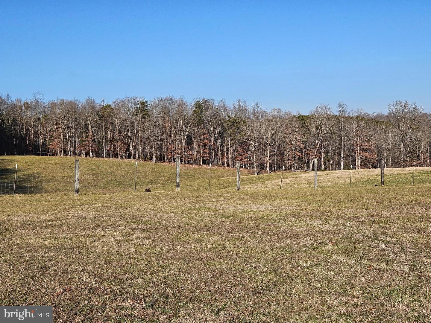 3814 S CONSTITUTION RTE, DILLWYN, Virginia 23936, 3 Bedrooms Bedrooms, 6 Rooms Rooms,1 BathroomBathrooms,Residential,For sale,3814 S CONSTITUTION RTE,VABH2000250 MLS # VABH2000250 3814 S CONSTITUTION RTE, DILLWYN, Virginia 23936, 3 Bedrooms Bedrooms, 6 Rooms Rooms,1 BathroomBathrooms,Residential,For sale,3814 S CONSTITUTION RTE,VABH2000250 MLS # VABH2000250