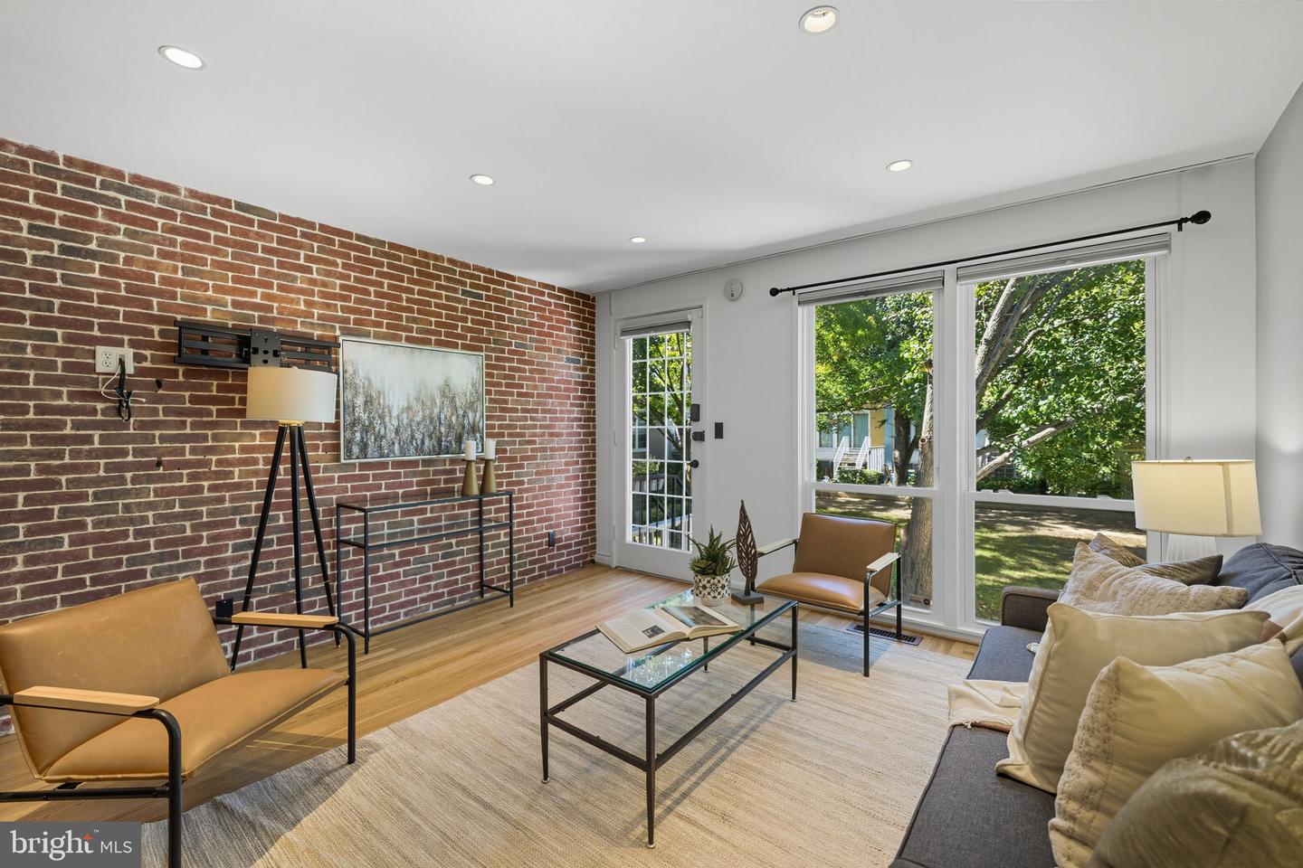 237 G ST SW #120, WASHINGTON, District Of Columbia 20024, 3 Bedrooms Bedrooms, ,2 BathroomsBathrooms,Residential,For sale,237 G ST SW #120,DCDC2234452 MLS # DCDC2234452 237 G ST SW #120, WASHINGTON, District Of Columbia 20024, 3 Bedrooms Bedrooms, ,2 BathroomsBathrooms,Residential,For sale,237 G ST SW #120,DCDC2234452 MLS # DCDC2234452