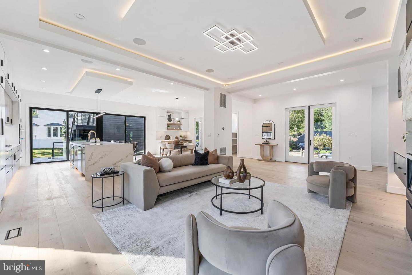 3215 COFER RD, FALLS CHURCH, Virginia 22042, 6 Bedrooms Bedrooms, ,6 BathroomsBathrooms,Residential,For sale,3215 COFER RD,VAFX2282126 MLS # VAFX2282126 3215 COFER RD, FALLS CHURCH, Virginia 22042, 6 Bedrooms Bedrooms, ,6 BathroomsBathrooms,Residential,For sale,3215 COFER RD,VAFX2282126 MLS # VAFX2282126