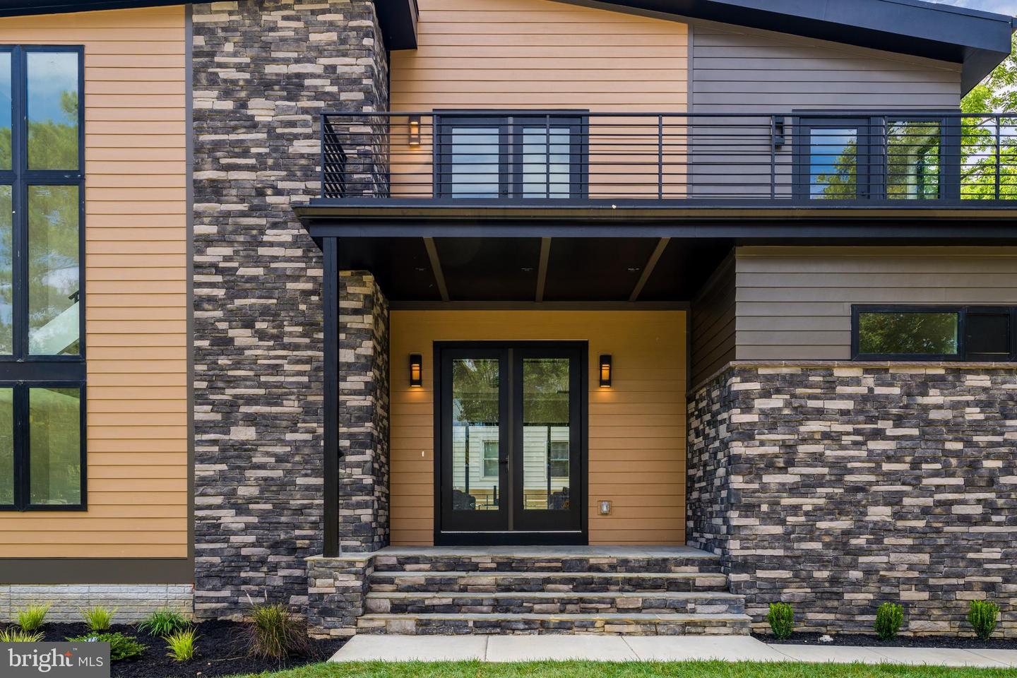 3215 COFER RD, FALLS CHURCH, Virginia 22042, 6 Bedrooms Bedrooms, ,6 BathroomsBathrooms,Residential,For sale,3215 COFER RD,VAFX2282126 MLS # VAFX2282126 3215 COFER RD, FALLS CHURCH, Virginia 22042, 6 Bedrooms Bedrooms, ,6 BathroomsBathrooms,Residential,For sale,3215 COFER RD,VAFX2282126 MLS # VAFX2282126