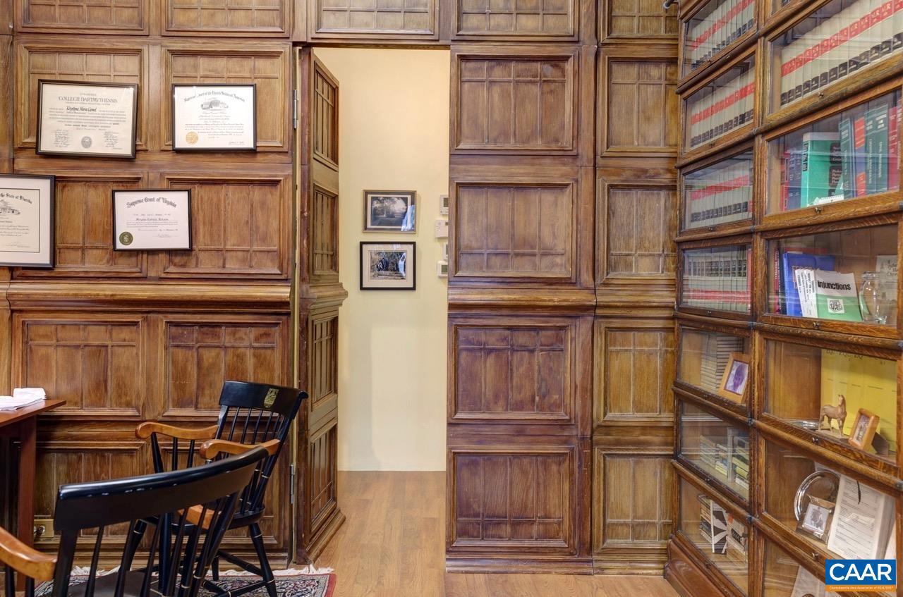 507 E WATER ST, CHARLOTTESVILLE, Virginia 22902, 1 Bedroom Bedrooms, ,Residential,For sale,507 E WATER ST,671743 MLS # 671743 507 E WATER ST, CHARLOTTESVILLE, Virginia 22902, 1 Bedroom Bedrooms, ,Residential,For sale,507 E WATER ST,671743 MLS # 671743