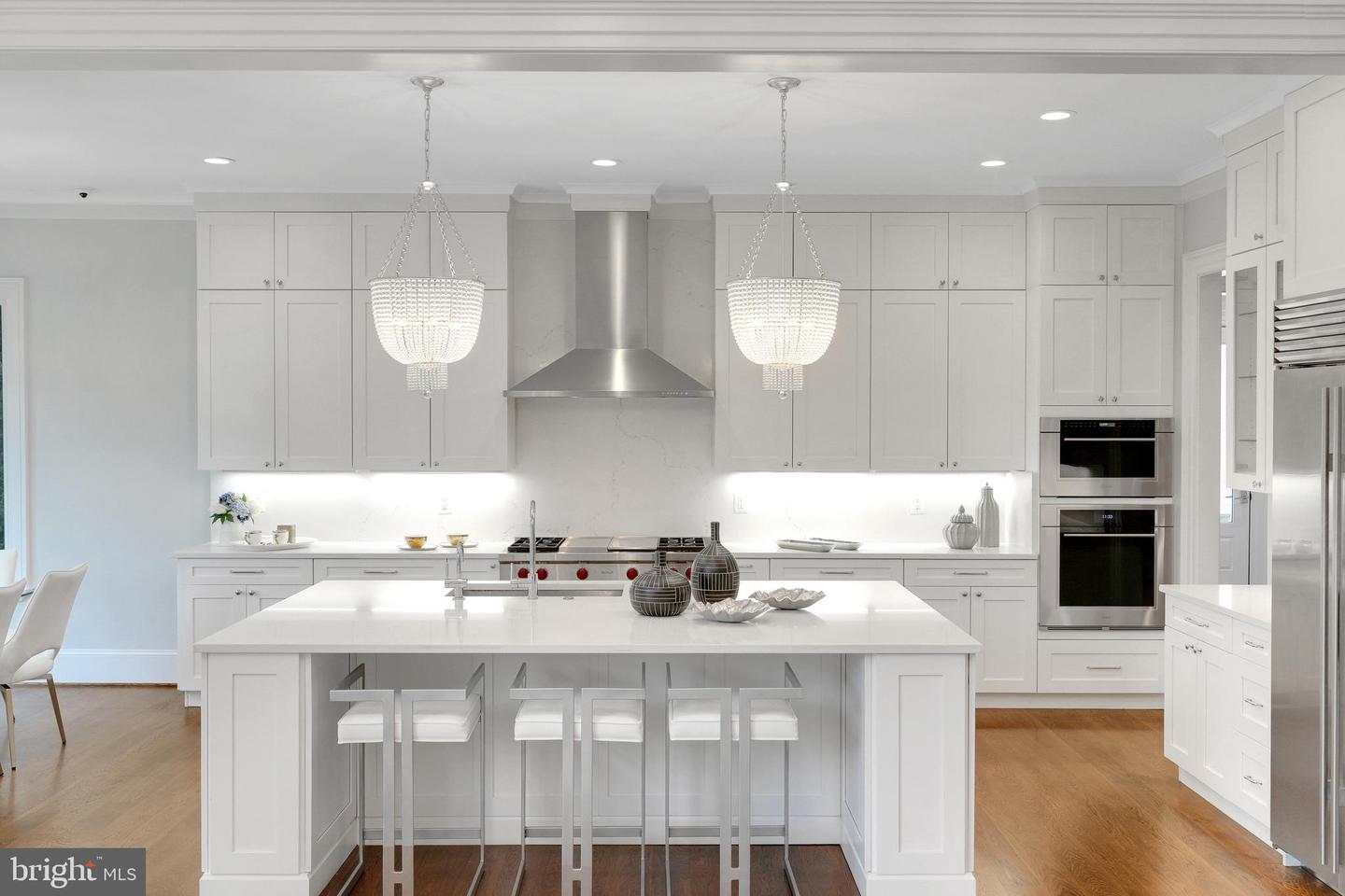 305 OLD COURTHOUSE RD NE, VIENNA, Virginia 22180, 8 Bedrooms Bedrooms, ,7 BathroomsBathrooms,Residential,For sale,305 OLD COURTHOUSE RD NE,VAFX2282098 MLS # VAFX2282098 305 OLD COURTHOUSE RD NE, VIENNA, Virginia 22180, 8 Bedrooms Bedrooms, ,7 BathroomsBathrooms,Residential,For sale,305 OLD COURTHOUSE RD NE,VAFX2282098 MLS # VAFX2282098