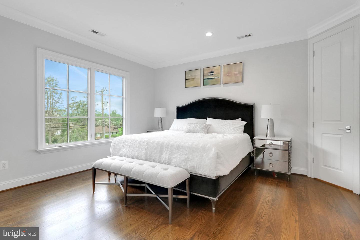 305 OLD COURTHOUSE RD NE, VIENNA, Virginia 22180, 8 Bedrooms Bedrooms, ,7 BathroomsBathrooms,Residential,For sale,305 OLD COURTHOUSE RD NE,VAFX2282098 MLS # VAFX2282098 305 OLD COURTHOUSE RD NE, VIENNA, Virginia 22180, 8 Bedrooms Bedrooms, ,7 BathroomsBathrooms,Residential,For sale,305 OLD COURTHOUSE RD NE,VAFX2282098 MLS # VAFX2282098