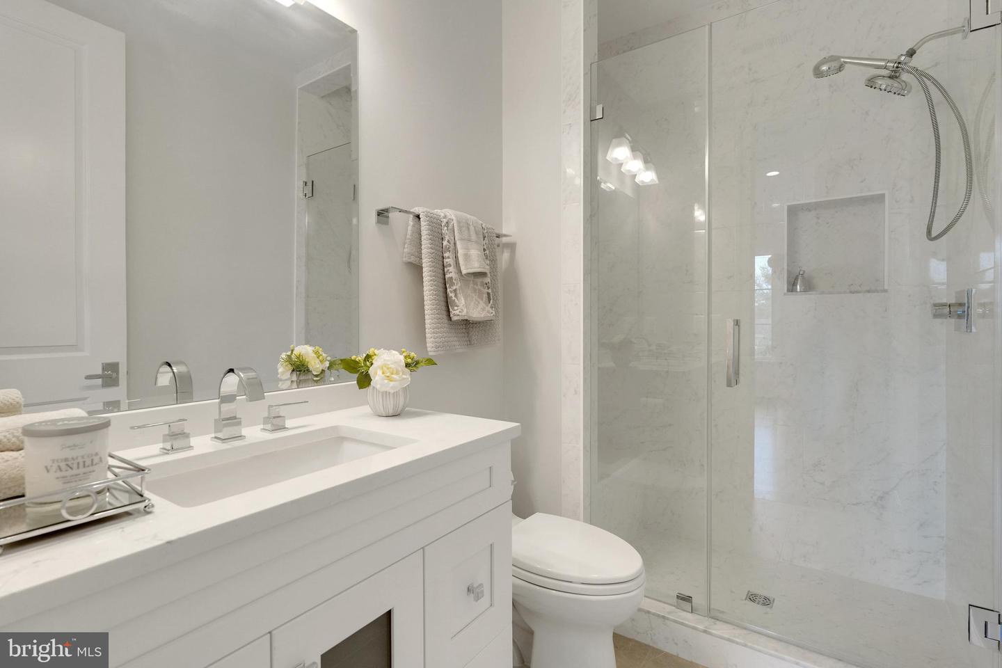 305 OLD COURTHOUSE RD NE, VIENNA, Virginia 22180, 8 Bedrooms Bedrooms, ,7 BathroomsBathrooms,Residential,For sale,305 OLD COURTHOUSE RD NE,VAFX2282098 MLS # VAFX2282098 305 OLD COURTHOUSE RD NE, VIENNA, Virginia 22180, 8 Bedrooms Bedrooms, ,7 BathroomsBathrooms,Residential,For sale,305 OLD COURTHOUSE RD NE,VAFX2282098 MLS # VAFX2282098