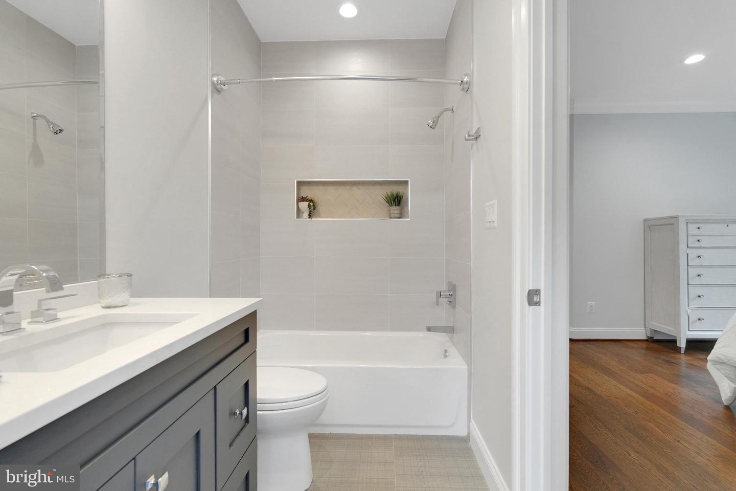 305 OLD COURTHOUSE RD NE, VIENNA, Virginia 22180, 8 Bedrooms Bedrooms, ,7 BathroomsBathrooms,Residential,For sale,305 OLD COURTHOUSE RD NE,VAFX2282098 MLS # VAFX2282098 305 OLD COURTHOUSE RD NE, VIENNA, Virginia 22180, 8 Bedrooms Bedrooms, ,7 BathroomsBathrooms,Residential,For sale,305 OLD COURTHOUSE RD NE,VAFX2282098 MLS # VAFX2282098