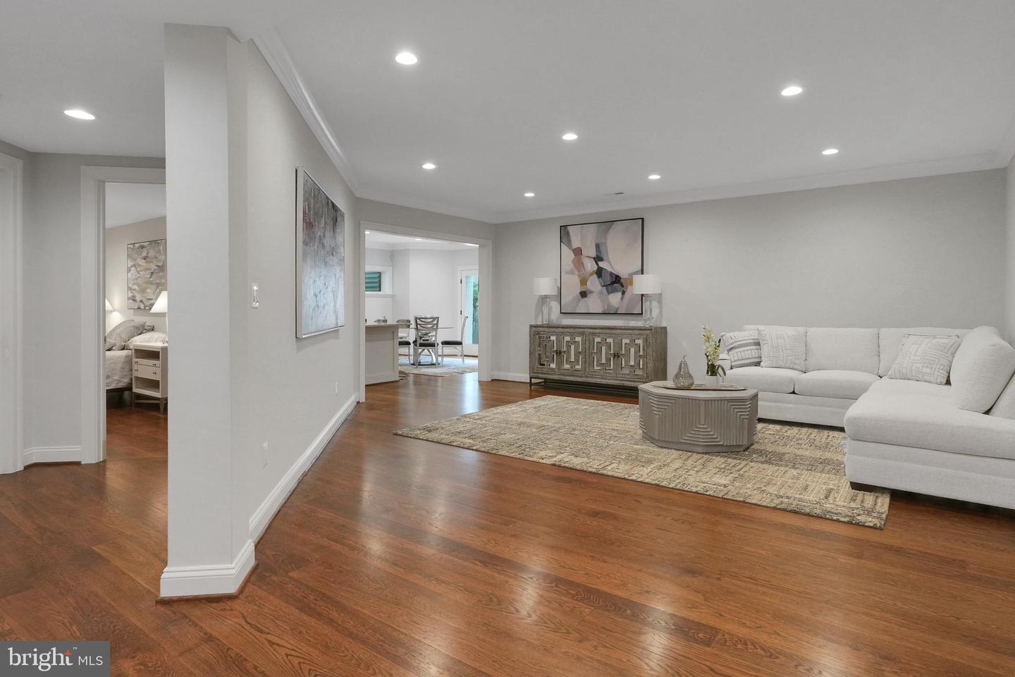 305 OLD COURTHOUSE RD NE, VIENNA, Virginia 22180, 8 Bedrooms Bedrooms, ,7 BathroomsBathrooms,Residential,For sale,305 OLD COURTHOUSE RD NE,VAFX2282098 MLS # VAFX2282098 305 OLD COURTHOUSE RD NE, VIENNA, Virginia 22180, 8 Bedrooms Bedrooms, ,7 BathroomsBathrooms,Residential,For sale,305 OLD COURTHOUSE RD NE,VAFX2282098 MLS # VAFX2282098