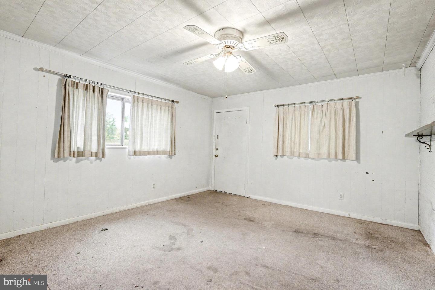 5940 4TH ST N, ARLINGTON, Virginia 22203, 4 Bedrooms Bedrooms, 12 Rooms Rooms,Residential,For sale,5940 4TH ST N,VAAR2066774 MLS # VAAR2066774 5940 4TH ST N, ARLINGTON, Virginia 22203, 4 Bedrooms Bedrooms, 12 Rooms Rooms,Residential,For sale,5940 4TH ST N,VAAR2066774 MLS # VAAR2066774