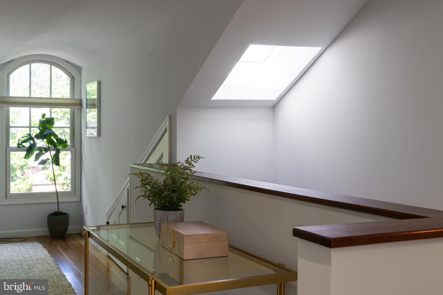 911 S LEE ST, ALEXANDRIA, Virginia 22314, 4 Bedrooms Bedrooms, ,3 BathroomsBathrooms,Residential,For sale,911 S LEE ST,VAAX2052320 MLS # VAAX2052320 911 S LEE ST, ALEXANDRIA, Virginia 22314, 4 Bedrooms Bedrooms, ,3 BathroomsBathrooms,Residential,For sale,911 S LEE ST,VAAX2052320 MLS # VAAX2052320